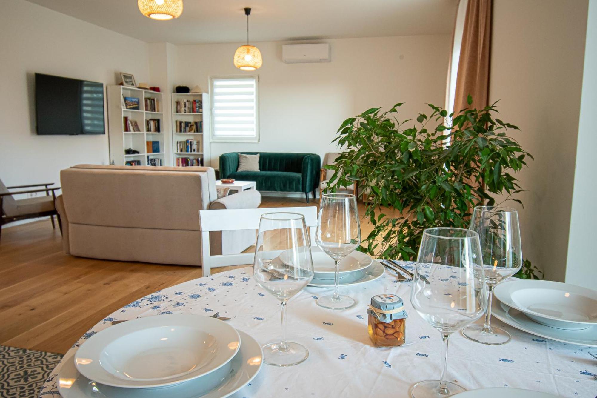 Apartment Nikola Kaštel Novi Exteriör bild